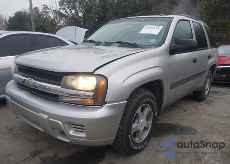 2005 Chevrolet Trailblazer Ls from USA, damaged, VIN 1GNDS13S252136244